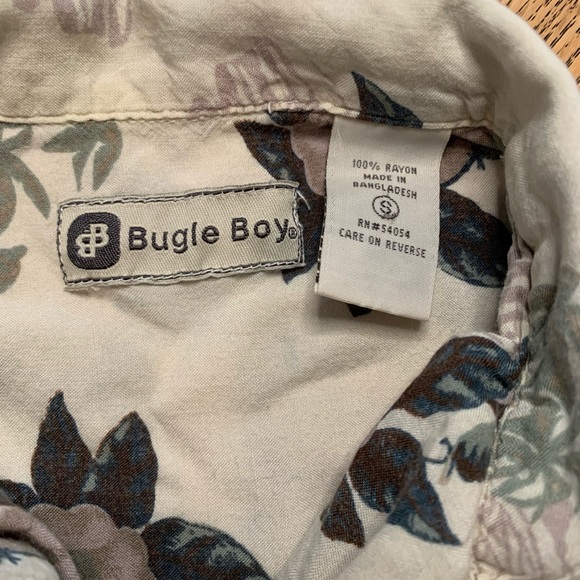 Bugle boy floral shirt - Picture 2 of 3